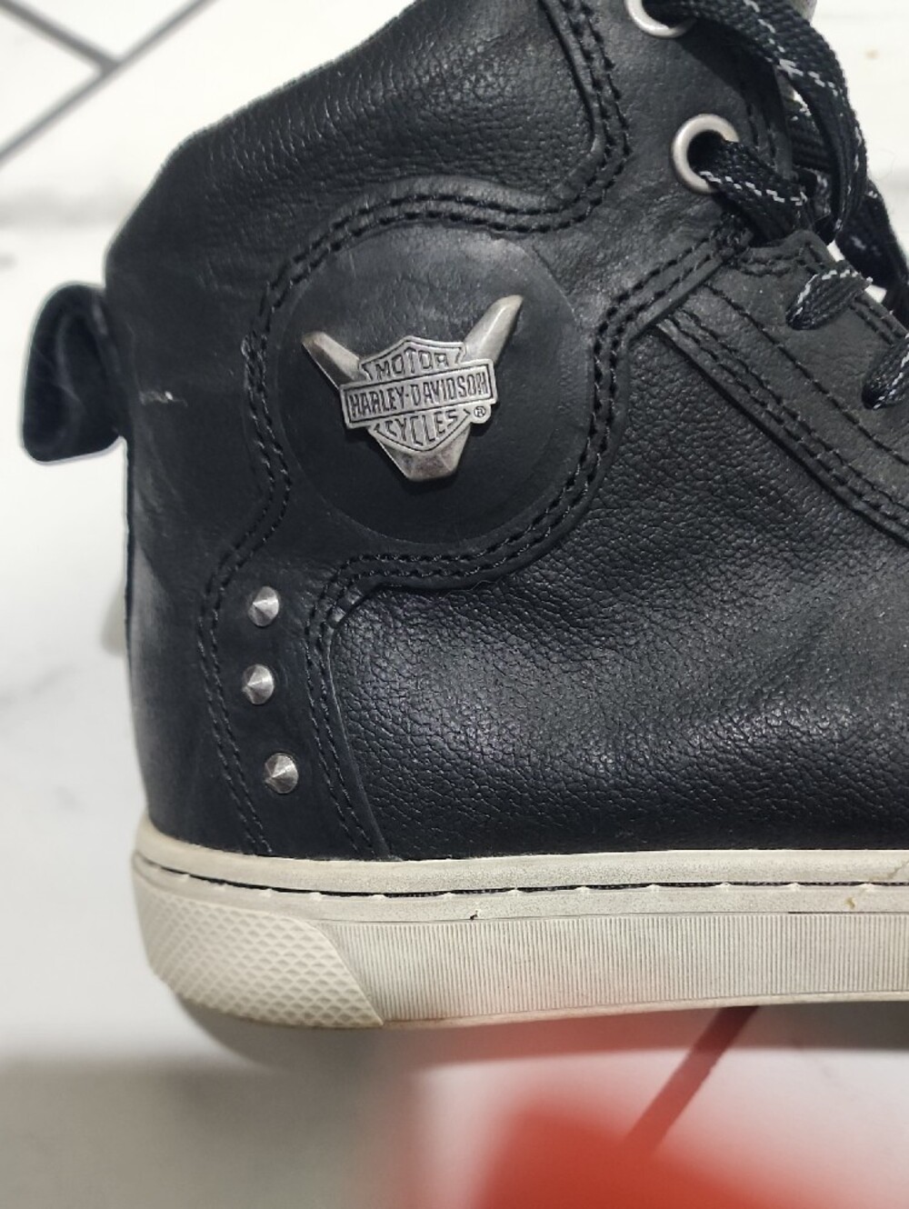 Harley-Davidson Black High Top Sneakers with Cream Sole - Picture 5 of 5